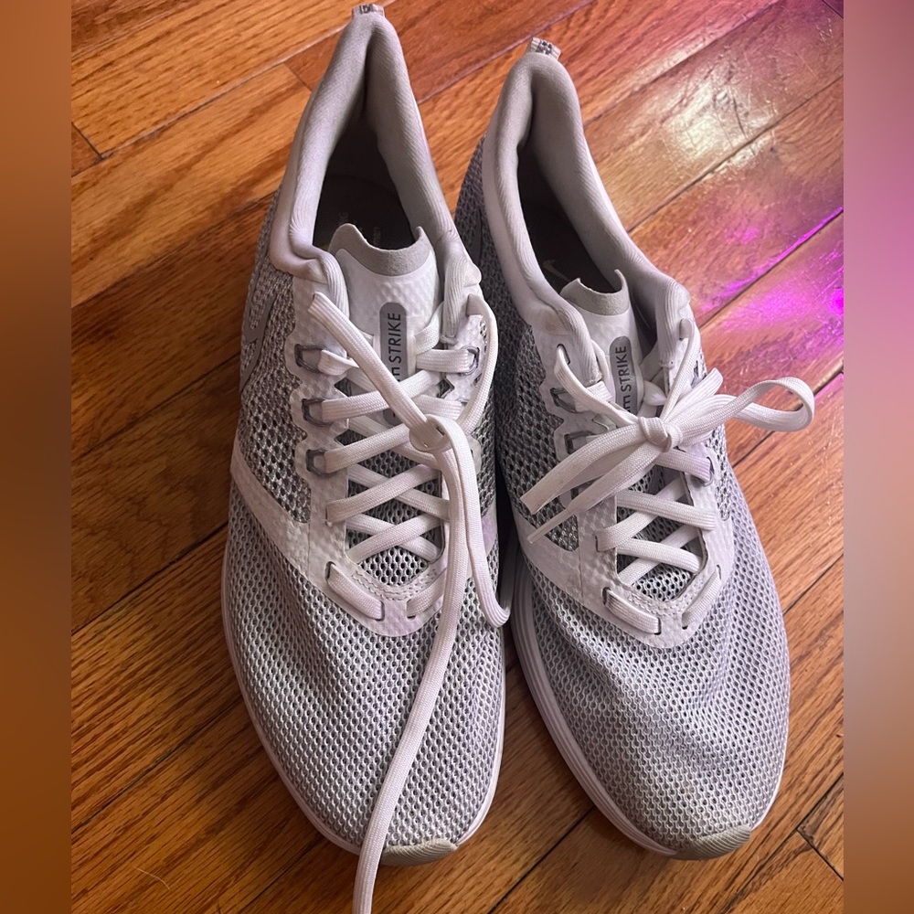 White Zoom Strike Nike Women